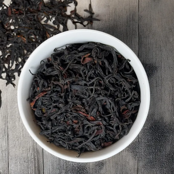 New PURPLE WILD TEA – TÈ VIOLA – YONG DE ” DA XUE SHAN” – RARITY Foglie Di Tè
